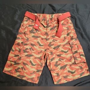 Levis Strauss Leaf Camo Cargo Relax-Fit Shorts Men Size 44